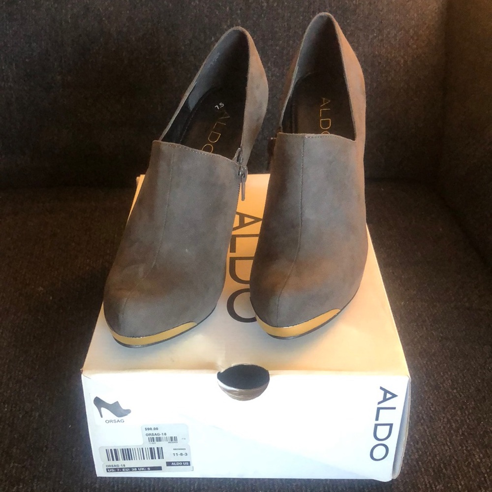 ❤️SOLS❤️Aldo platform high heels with zipper